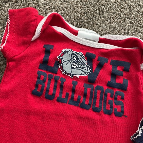 Set of Baby Girl Gonzaga Zags Onesies, size 3/6 months. - Picture 2 of 4